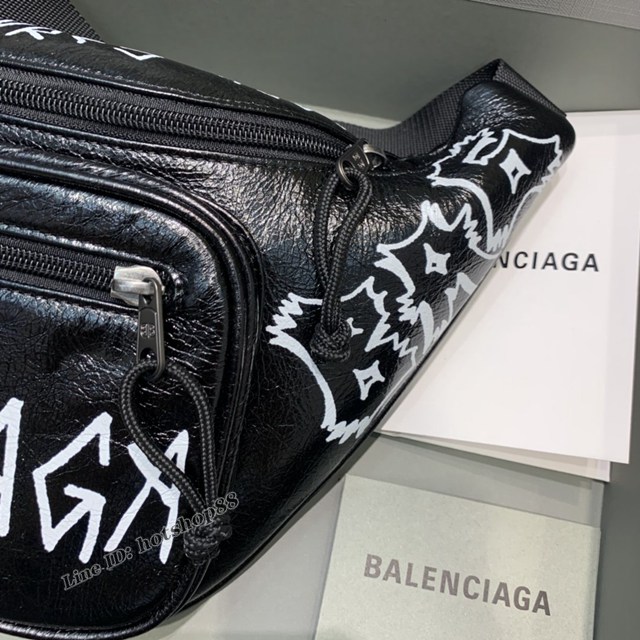 Balenciaga專櫃爆款油蠟皮Balen斜挎胸包 巴黎世家塗鴉撞色Balen品牌標識男女腰包 fyj1292